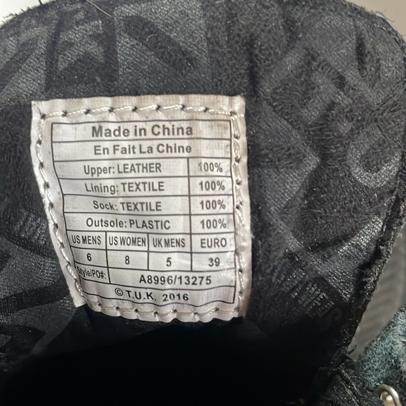 T.U.K. pointed black leather creeper booties size 8 - Picture 5 of 5